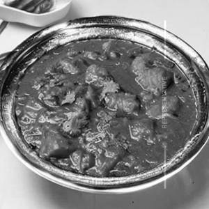 Dal Kolhapuri