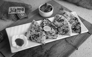 Stuffed Kulcha