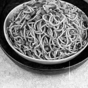 Triple Schezwan Mushroom Noodles