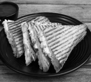 Garden fresh sandwich