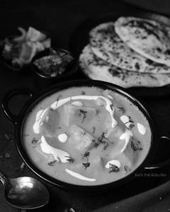 Butter Paneer Combo With Choice Of Bread