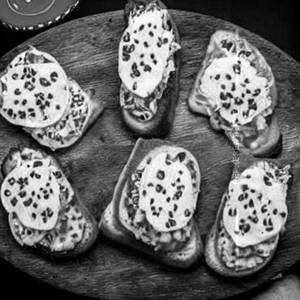 Feastinn Special Magic Cheese Toast