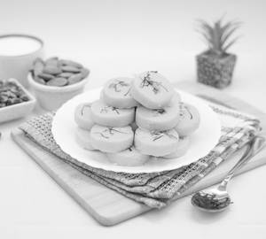 Kesar Malai Puri