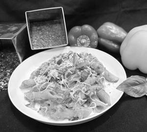 Veggies rosa pink sauce pasta