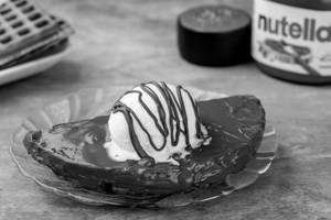 Naked Nutella Ice-cream Waffle