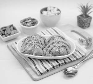Dry Fruit Mawa Gujiya