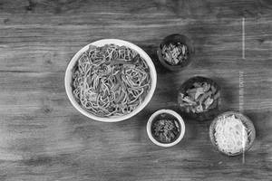 Veg Hot Garlic Noodles