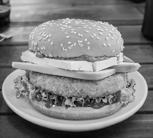 Veg Paneer Burger