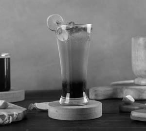Kala Khatta Mojito