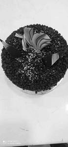 Choco chips cake
