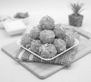 Boondi Laddu