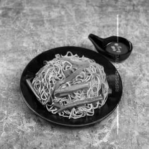Special Veg Schezwan Hakka Noodles