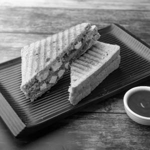 Tandoori Paneer Sandwich (veg) - New Introduction