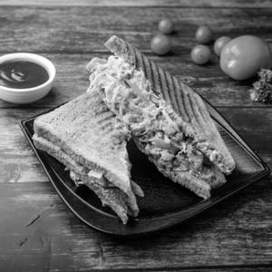 Lemony Chicken And Pickled Veggie, Cheese Overloaded Sandwich -Non-Veg
