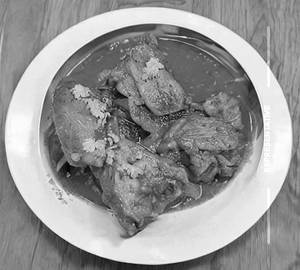 White Chicken Sukka