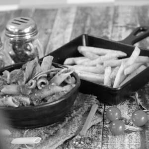Marinara Pasta (300 ml) With Jamican French Fries (medium Portion)-Veg