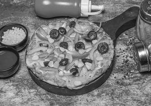 Veggie Paradise Pizza