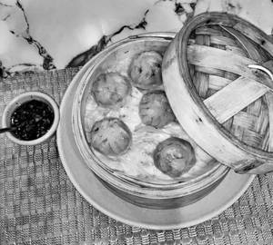 Shanghai veg dimsums