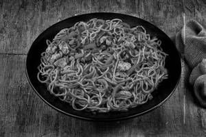 Chicken Schezwan Noodles   