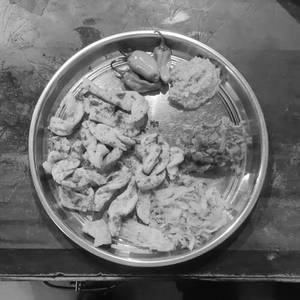 Gathiya Vanela (100Gm)