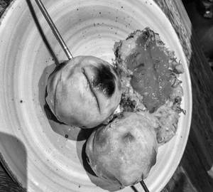Fried litti chokha