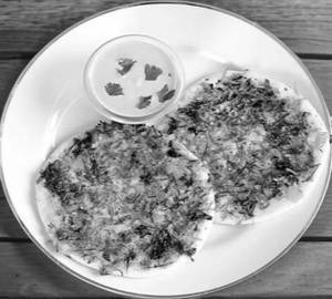 Uttapam (04 Pcs)