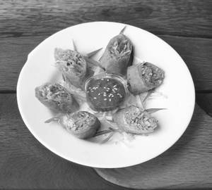 Noodles Spring Roll