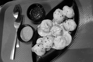 Veg Afghani Fried Momos