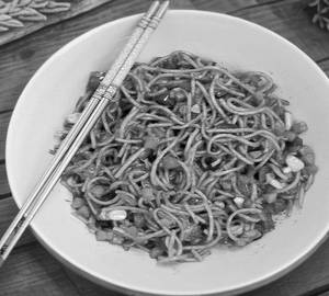 Egg Schezwan Hakka Noodles