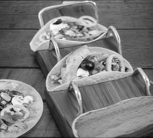 Crunchy Tacos (8 Pieces)