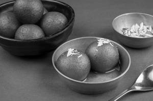 Gulab Jamun