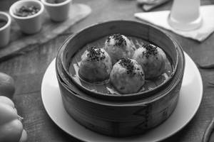 Crystal Edamame Wasabi Dim Sum (4 Pcs)