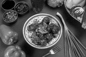 Veg Manchurian Dry (8 Pieces)