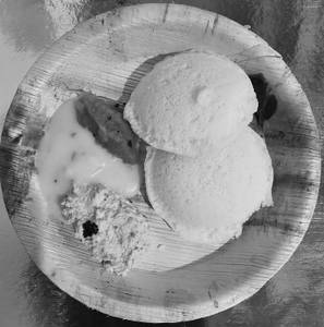 2 ghee idli