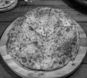 Cheese overload pizza
