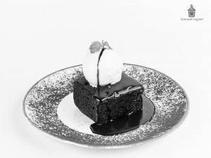Hot Fudge With Brownie