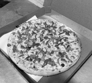 12" Large Farm Fresh Pizza