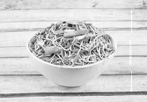 Veg hakka noodles