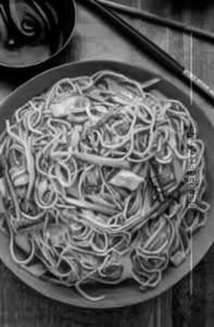 Chicken Singapuri Hakka Noodles