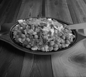 Chole chawal rice bowl