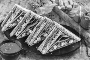 Paneer Tikka Sandwich