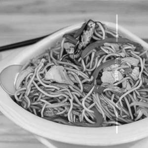 Chicken Hong Kong Style Noodles 