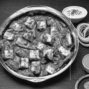 Paneer Mushroom Mattar (Spicy) 