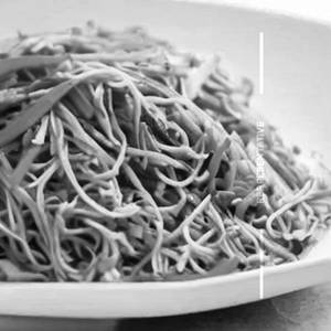 Chicken hakka noodles