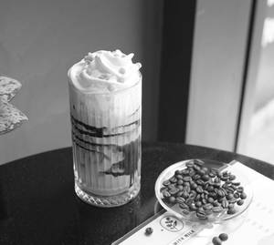 Caramel Crunchy Frappe