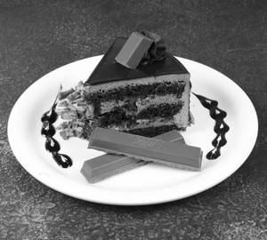 Kitkat Pastry
