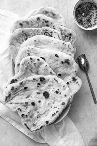 Garlic Plain Naan