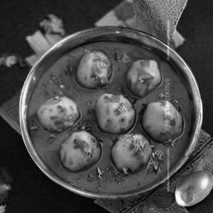 Aloo Dum Kashmiri