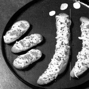 Cheese garlic bread stick