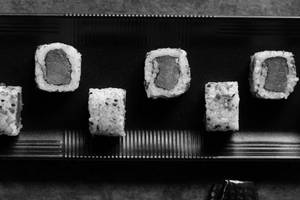 Karai Maguro Maki [8 Pieces]